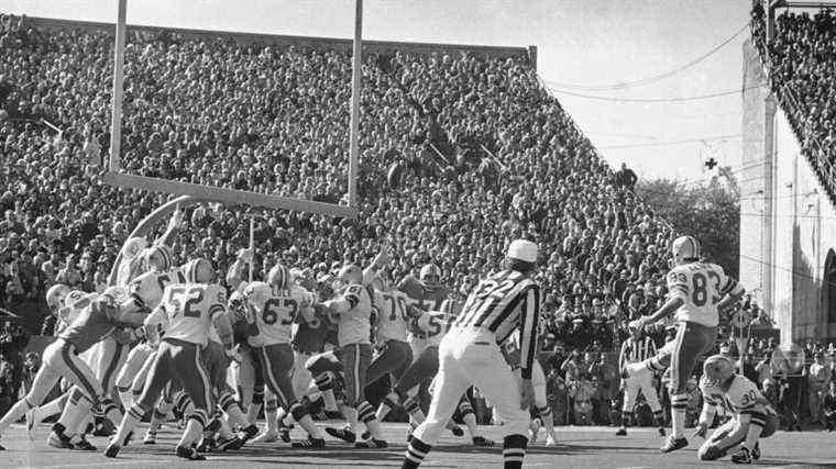 Qui a lancé le field goal le plus court de l’histoire du Super Bowl ?