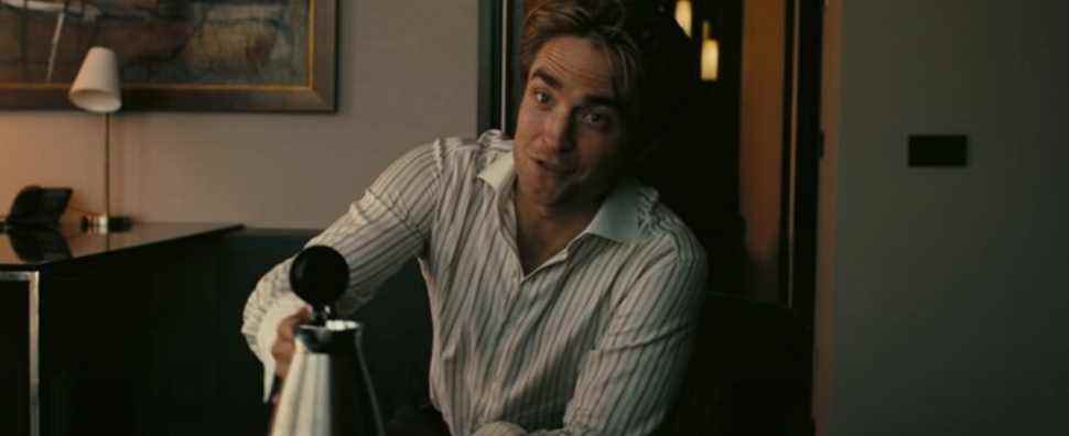 Robert Pattinson parle du triangle amoureux de Final Fantasy 7