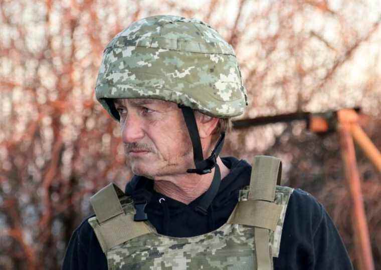 Sean Penn sur le terrain en Ukraine pour le tournage d'un documentaire sur l'invasion de la Russie Les plus populaires doivent être lus Inscrivez-vous aux newsletters Variety Plus de nos marques
	
	
