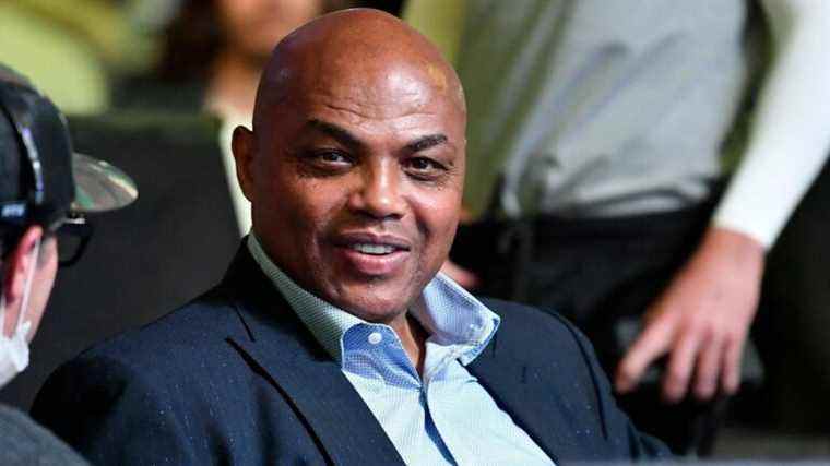 TNT met l’accent sur le buffet Charles Barkley pour le week-end All-Star