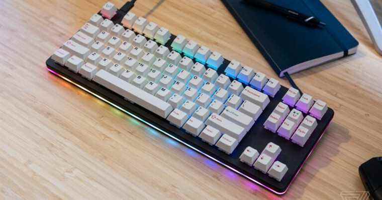 Test de Drop Mythic Journey : un clavier robuste qui ne justifie pas tout à fait son prix