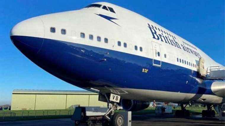 Un Boeing 747 à la retraite acheté pour 1,30 $ commence une nouvelle vie en tant qu’avion de fête