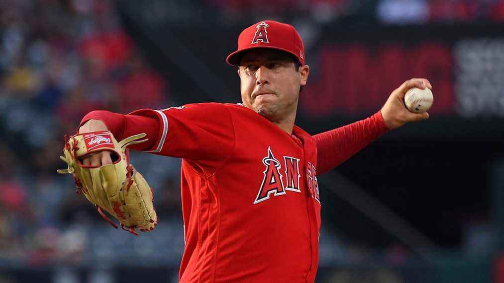 Un ancien employé des LA Angels reconnu coupable de l'overdose mortelle de Pitcher Tyler Skaggs
