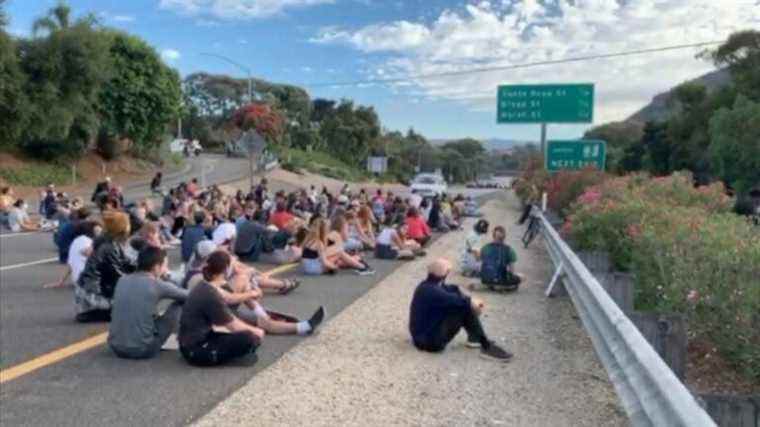 Un manifestant du BLM est accusé de faux emprisonnement pour avoir bloqué la circulation sur l’autoroute