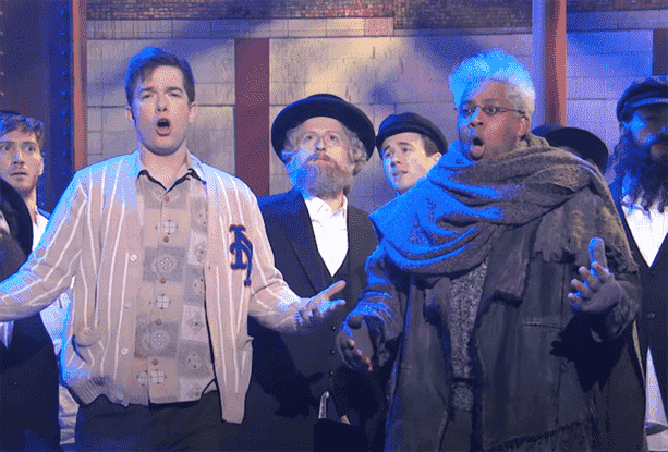 [VIDEO] ‘SNL’: John Mulaney Subway Churro Musical – Regardez