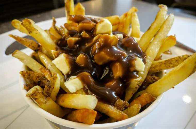 Un restaurant québécois retire le mot « poutine » de son menu pour dénoncer Poutine