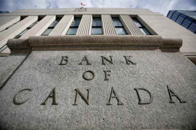 La Banque du Canada relève son taux directeur