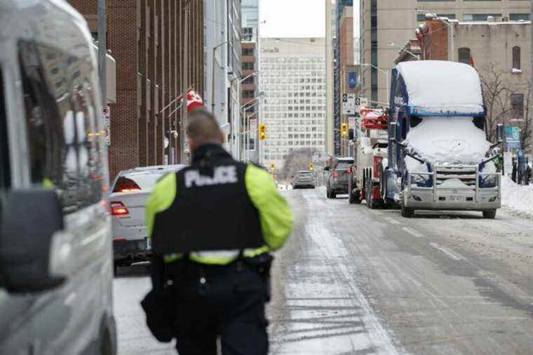 « Nous chercherons activement à vous identifier »: le chef de la police d’Ottawa met en garde les manifestants décédés