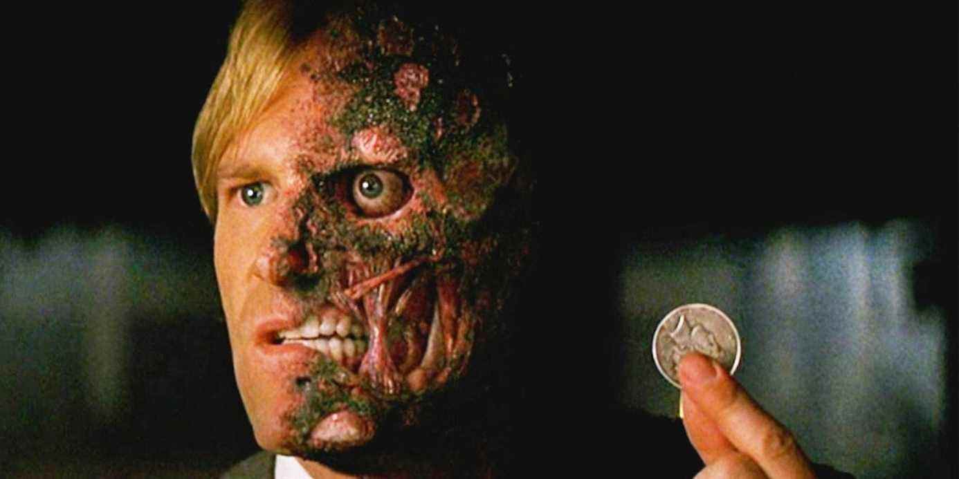 Two-Face tel que décrit dans The Dark Knight