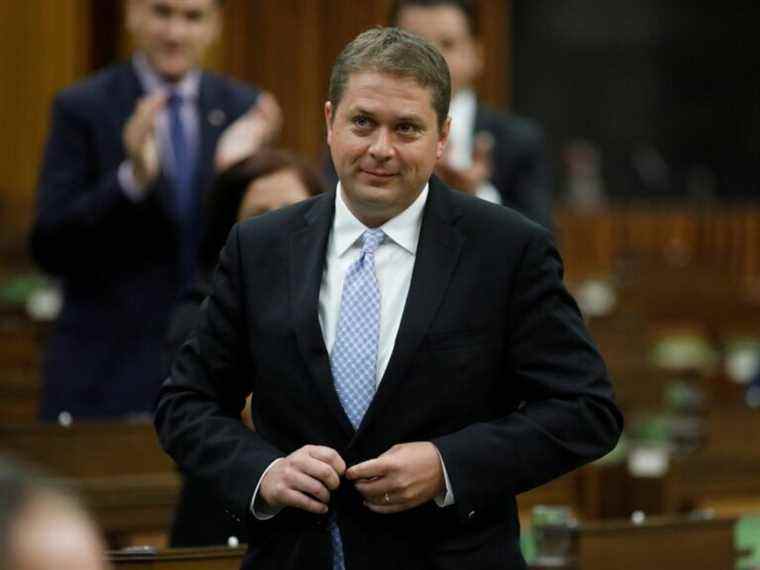 Andrew Scheer soutiendra officiellement Pierre Poilievre dans la course à la chefferie