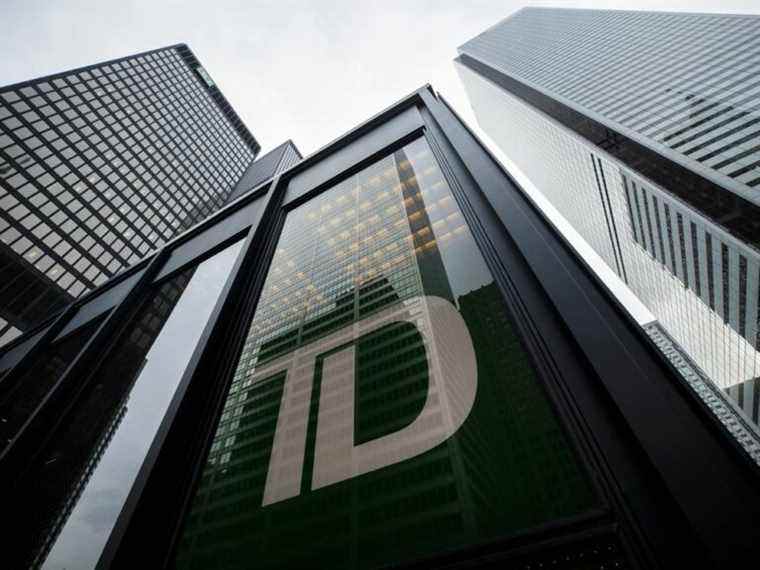 TD et BMO déclassés en raison de vents contraires sur les bénéfices et de calendriers d’acquisition incertains