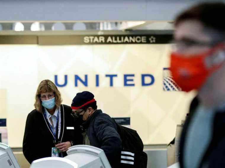 United Air va permettre à 2 200 travailleurs non vaccinés en congé de reprendre leur travail