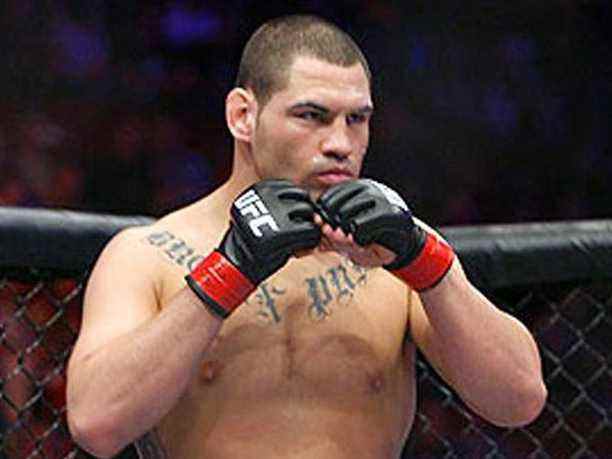 HUNTER: L’affaire du justicier Cain Velasquez, icône de l’UFC, met en lumière le double standard pour les pédophiles