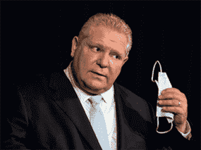 Le premier ministre de l'Ontario, Doug Ford, dit qu'il a les mains pleines.