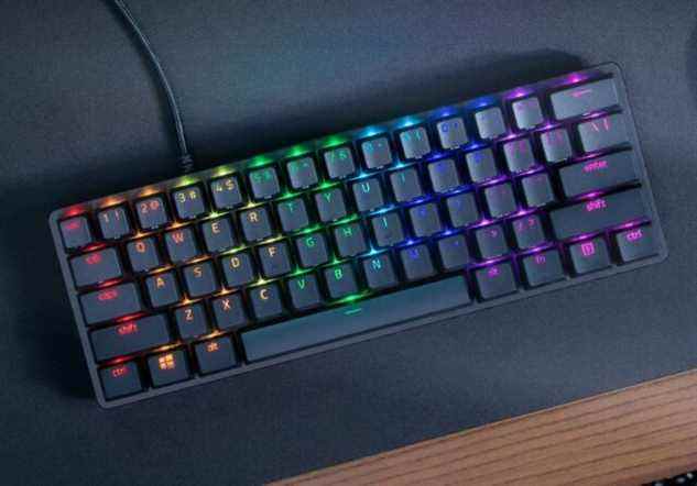 Le Razer Huntsman Mini est un choix judicieux pour ceux qui recherchent un clavier de jeu mécanique ultra-compact.