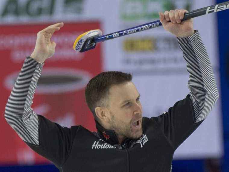 Jusqu’à trois joueurs, l’équipe de Gushue décroche une victoire contre la Saskatchewan pour atteindre la demi-finale du Brier