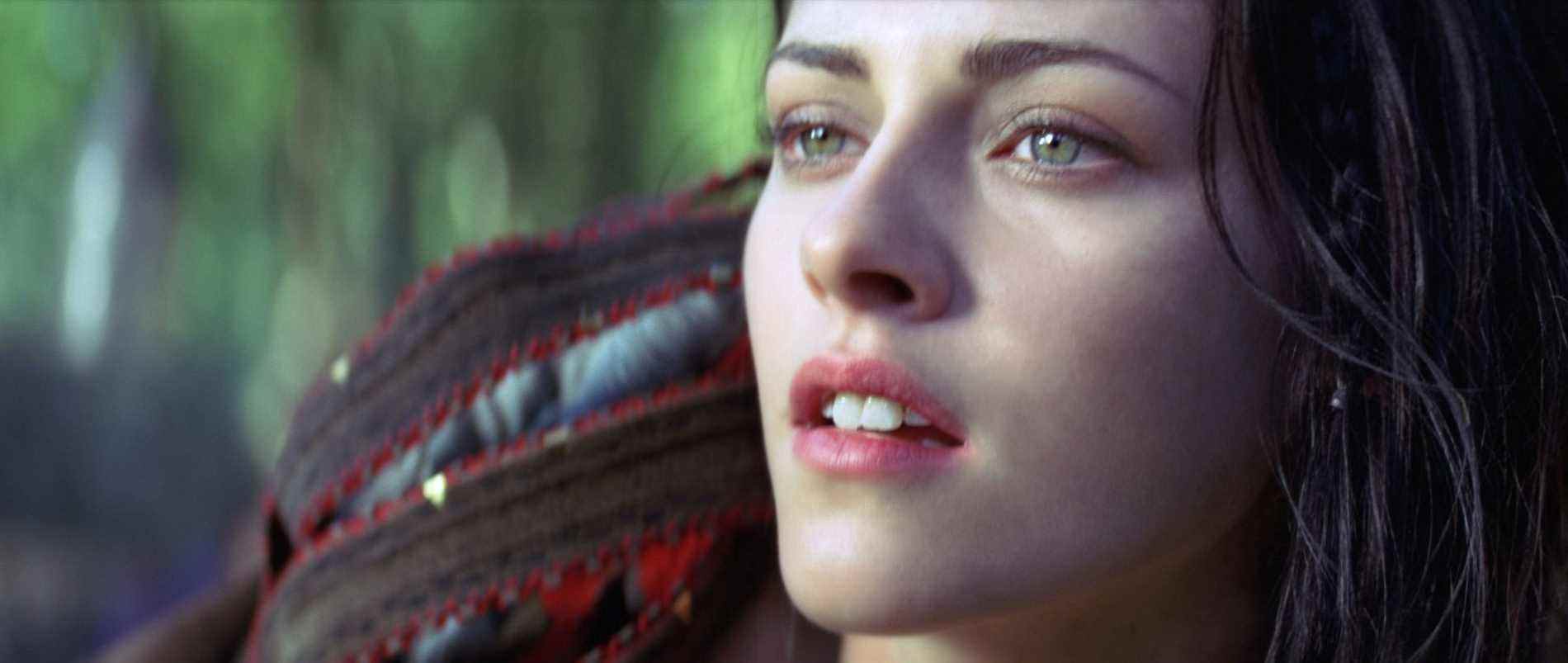 Kristen Stewart in Snow White and the Huntsman