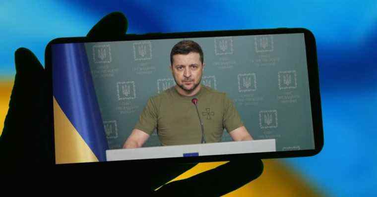 Zelenskyy humanise le sort de l’Ukraine dans ses messages sur les réseaux sociaux