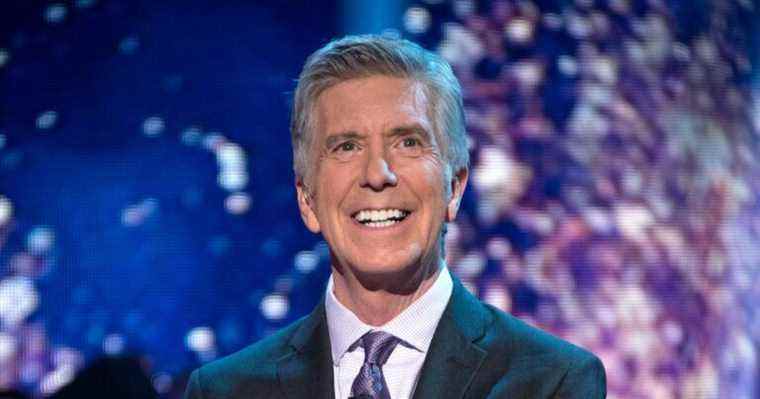 Tom Bergeron rappelle à l'ancien producteur de DWTS que "Karma" est réel
