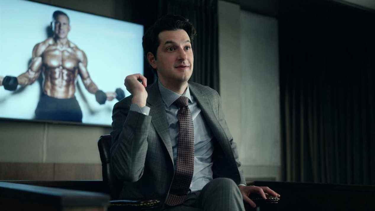 Ben Schwartz comme F.Tony Scarapiducci dans Space Force