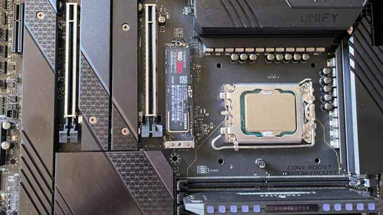 Intel Core i9-12900K contre AMD Ryzen 9 5900X