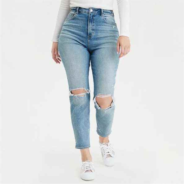 American Eagle Stretch Jean Mom Curvy