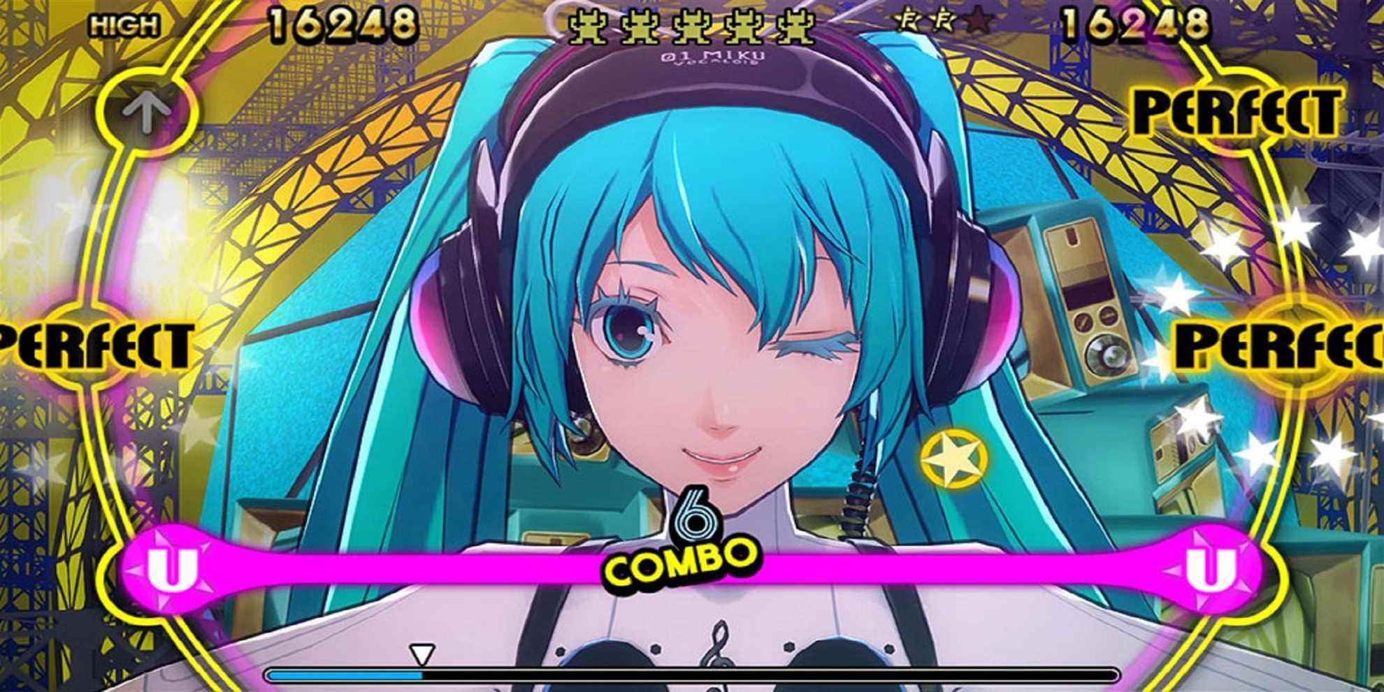 Invité d'Hatsune Miku dans Persona 4 : Dancing All Night