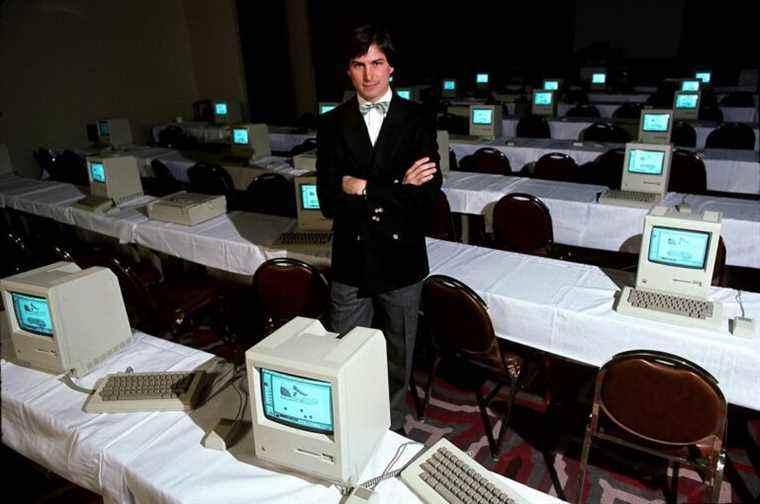 La vente aux enchères de la demande d'emploi de Steve Jobs chez Atari s'est arrêtée dans le désarroi
