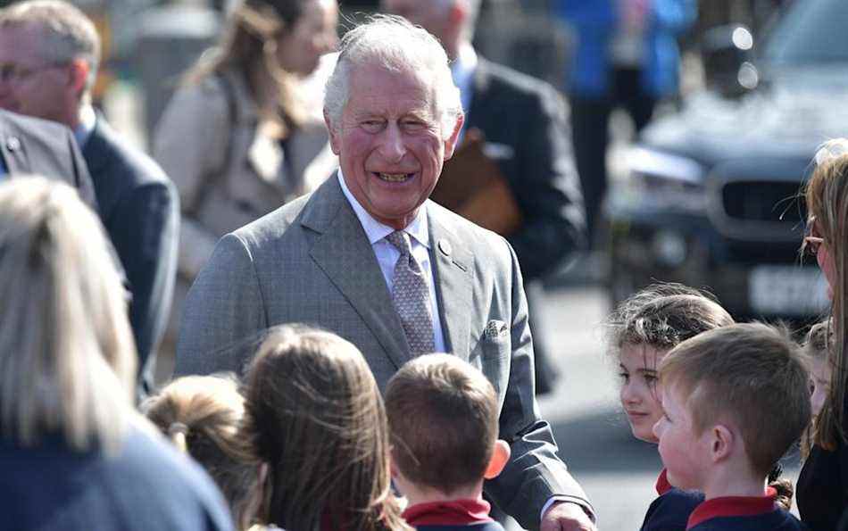 Charles discute avec les foules de Cookstown - Charles McQuillan/Getty Images