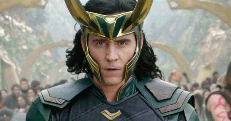 Tom Hiddleson Confirmed for Loki Series, Scarlet Witch Show Titled WandaVision