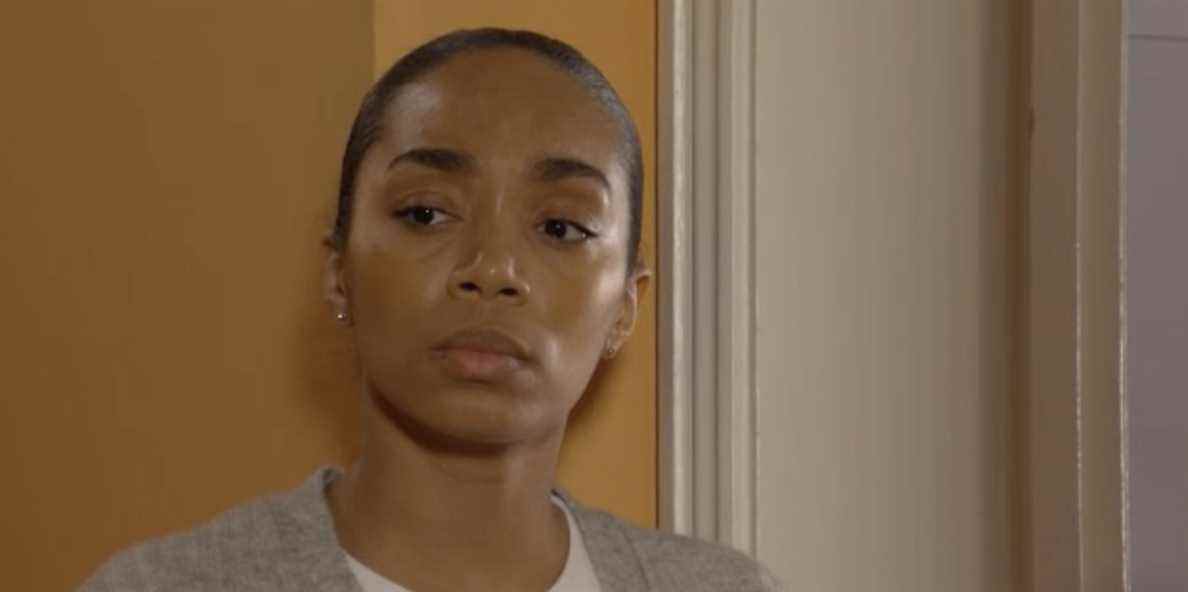 Chelsea Fox d'EastEnders recevra des nouvelles inquiétantes sur Gray Atkins

