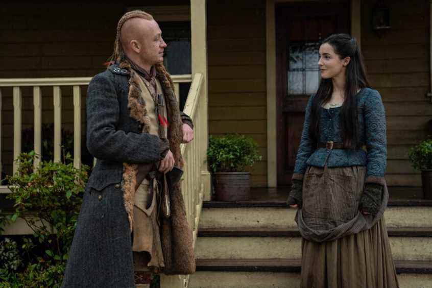 Outlander Saison 6 John Bell Jessica Reynolds 