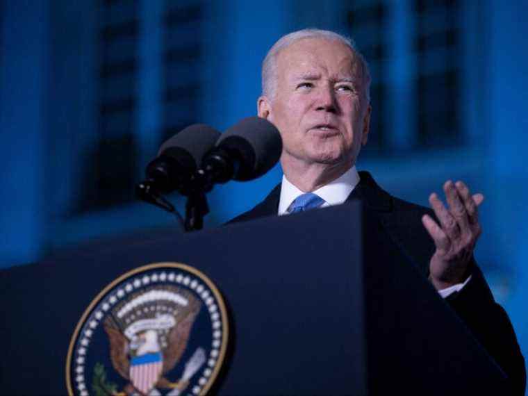 Biden dit que Poutine « ne peut pas rester au pouvoir » dans un discours enflammé sur la guerre en Ukraine