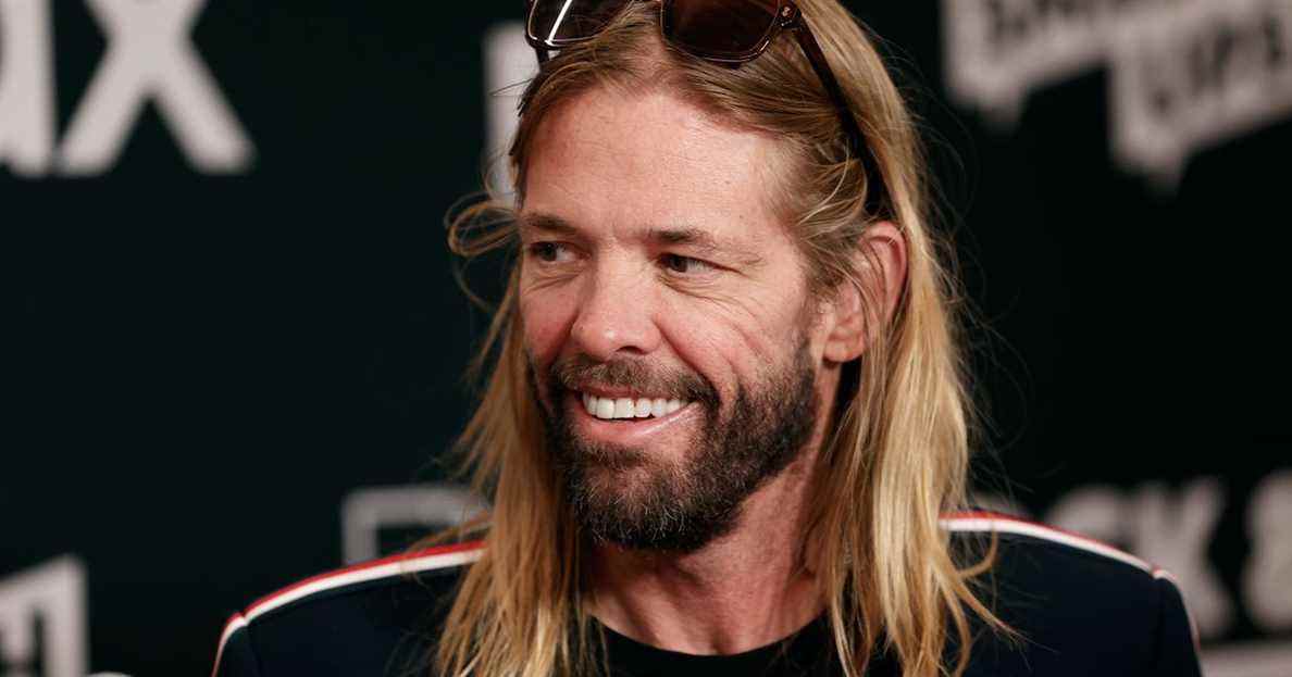 Le monde du rock se souvient du batteur des Foo Fighters, Taylor Hawkins
