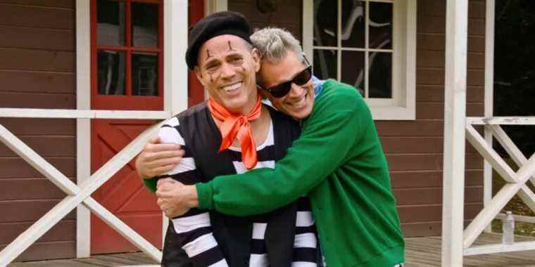 Johnny Knoxville Steve-O hug Jackass Forever