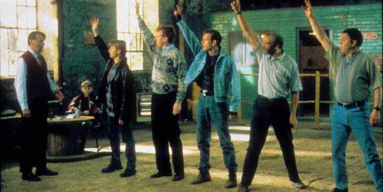 Le casting de Full Monty reprend les rôles du film original pour la toute nouvelle série Disney+

