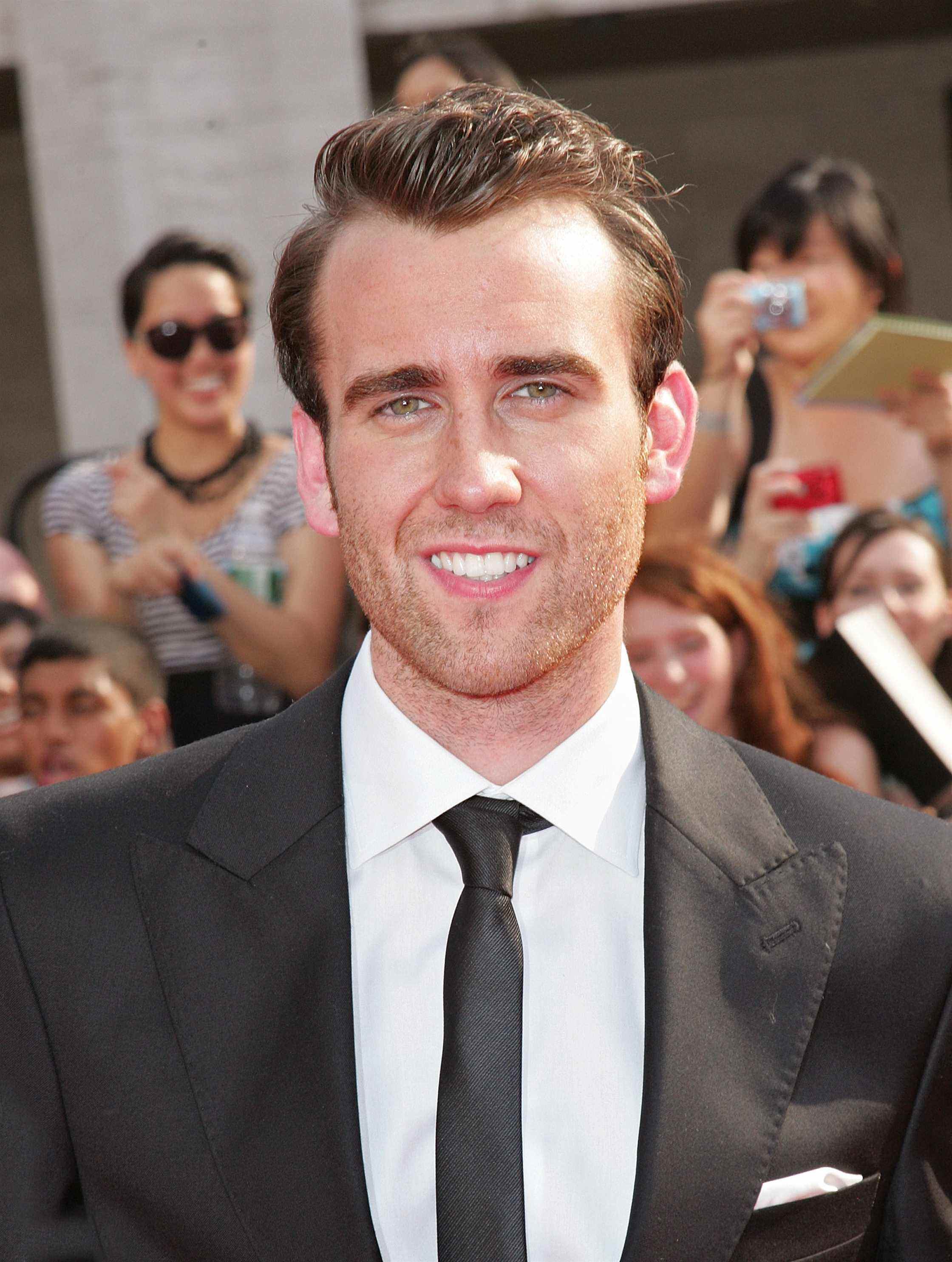 Matthew Lewis à la première de Harry Potter et les Reliques de la Mort : Partie 2 à New York en 2011