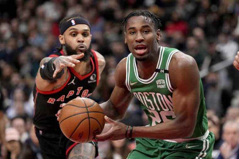 Les Raptors combattent des Celtics déterminés et en désavantage numérique pour une victoire en prolongation