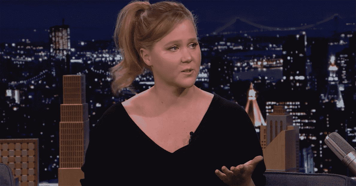 Amy Schumer est la fière porte-parole de Tampax
