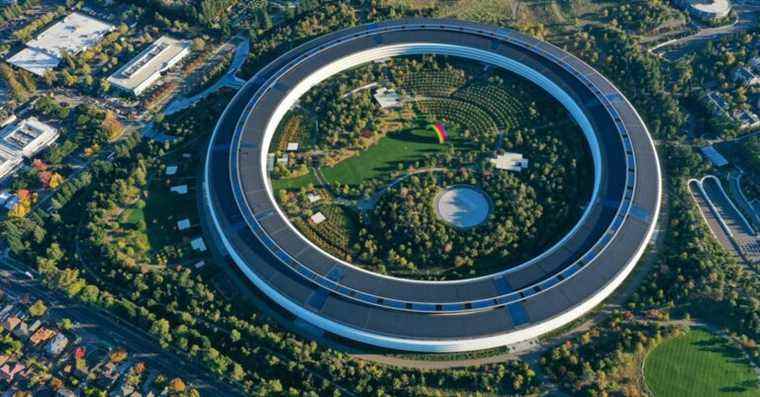 Apple Park partiellement évacué après la découverte d’une enveloppe contenant une poudre blanche