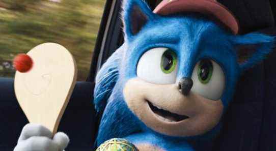 Ben Schwartz de Sonic The Hedgehog 2 montre à quel point il est dévoué à la suite, grâce à quelqu'un qui a volé son personnage dans une salle de cinéma