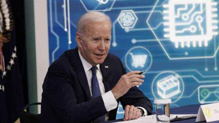 Biden ordonne au gouvernement d'étudier la crypto-monnaie et "d'explorer" un dollar numérique américain
