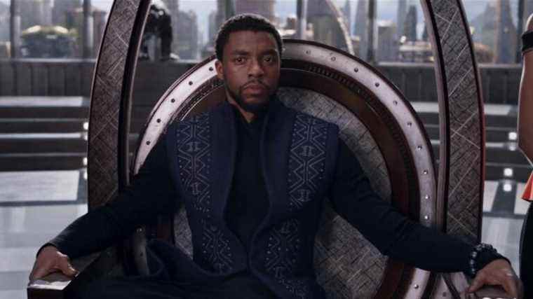 Black Panther: l'acteur de Wakanda Forever parle de la perte de Chadwick Boseman tout en commentant si la suite sera supérieure à l'original 
