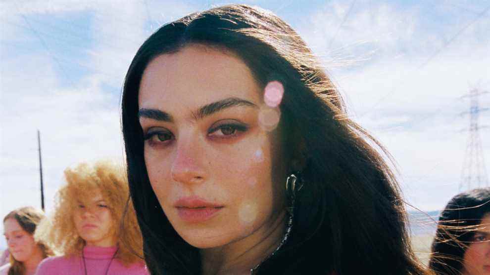 Charli XCX Drops 'Baby', nouvelle chanson et vidéo 'About Great Sex' les plus populaires doivent être lues Inscrivez-vous aux newsletters Variety Plus de nos marques
	
	
