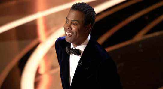 Chris Rock répond à la gifle de Will Smith aux Oscars lors d'un stand-up show : "Je suis toujours en train de traiter ce qui s'est passé" Le plus populaire doit lire