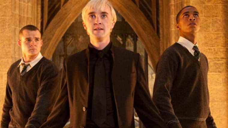 Comment Serpentard pour la vie Tom Felton s'implique dans Fantastic Beasts: The Secrets Of Dumbledore
