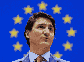 Le premier ministre Justin Trudeau s'adresse au Parlement européen à Bruxelles, en Belgique, le mercredi 23 mars 2022.