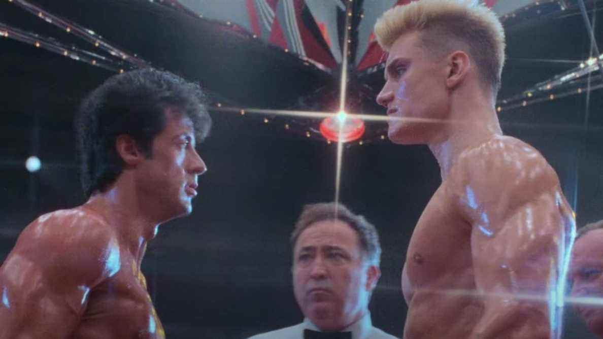 Dolph Lundgren de Rocky IV a une drôle de vision de Sylvester Stallone envoyé à l'hôpital pendant le tournage 
