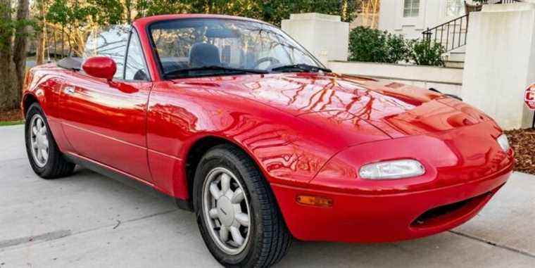 La Mazda Miata 1991 est notre sélection du jour aux enchères Apportez une remorque