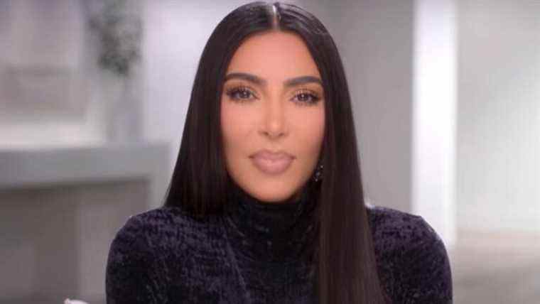 La bande-annonce des Kardashian : 7 moments pour lesquels j'ai besoin d'explications complètes, y compris le commentaire de Kanye et la bombe F de Kim Kardashian
